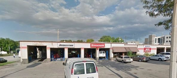 Ace Muffler: 1411-1425 4th Avenue, Rock Island, IL 61201